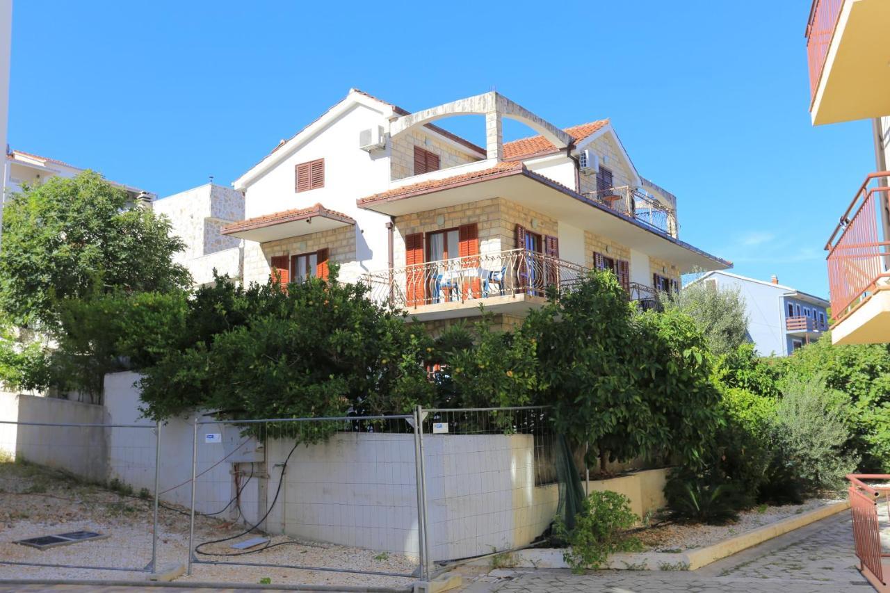Apartments By The Sea Arbanija, Ciovo - 17332 Traù Esterno foto