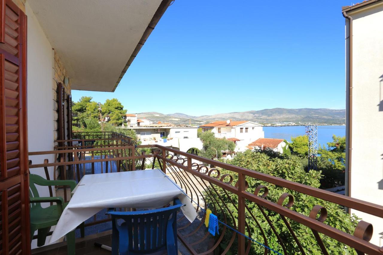 Apartments By The Sea Arbanija, Ciovo - 17332 Traù Esterno foto