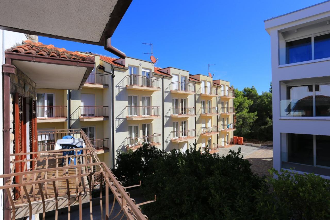 Apartments By The Sea Arbanija, Ciovo - 17332 Traù Esterno foto